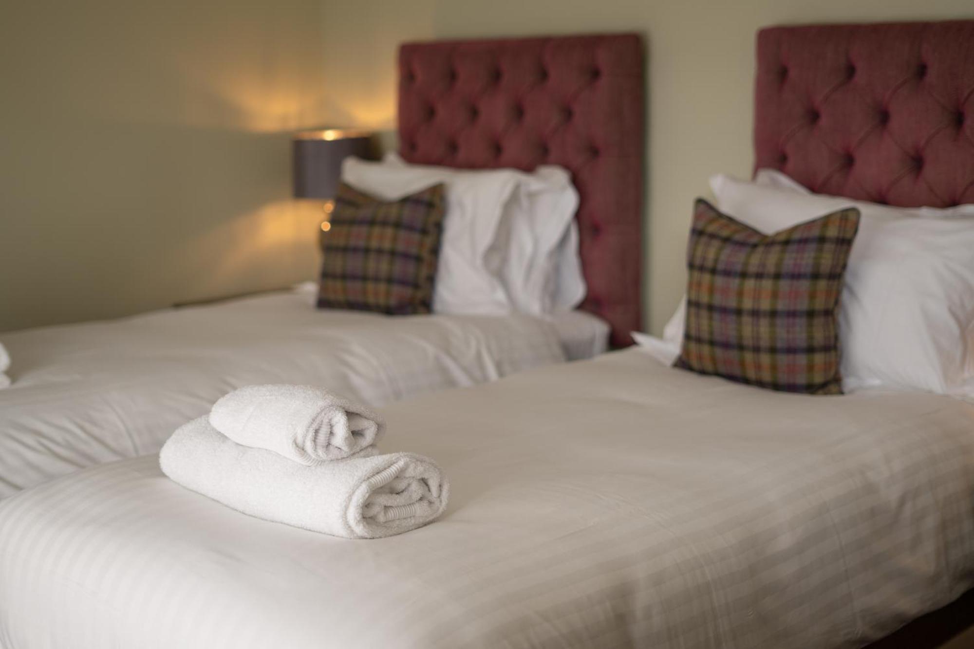 Hotel The Thomas Lord West Meon Esterno foto