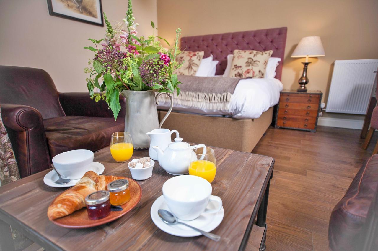 Hotel The Thomas Lord West Meon Esterno foto